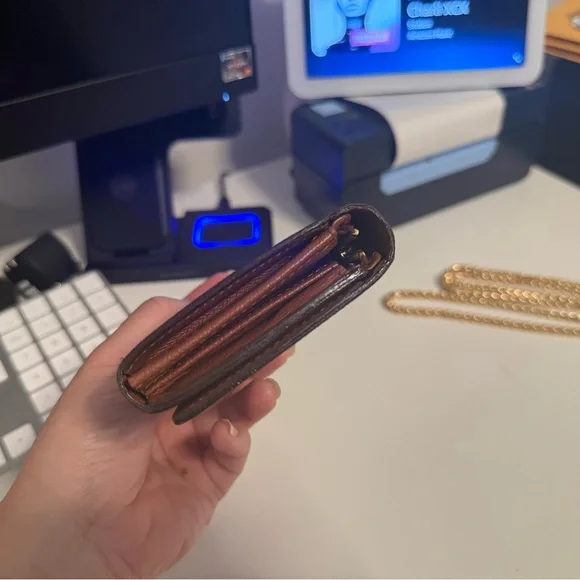 Louis Vuitton Monogram Crossbody with Gold Chain - Picture 8 of 17